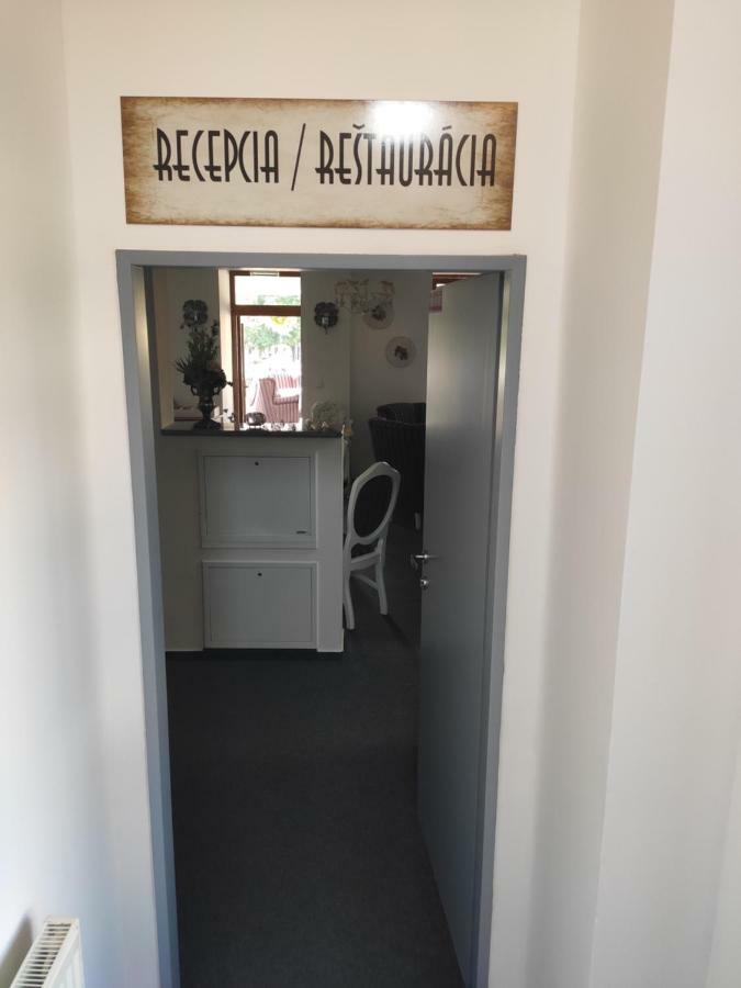 Penzion Zabokrek U Hoffera Zabokreky Nad Nitrou Екстер'єр фото